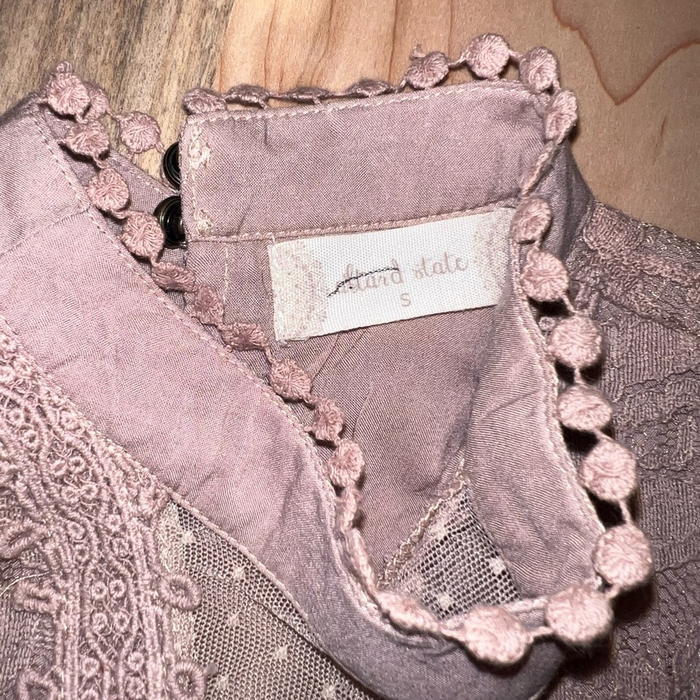 Altar’s State Lace Tank - Picture 5 of 7
